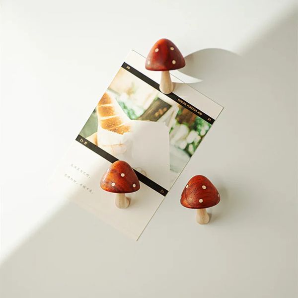 Aimant de réfrigérateur en bois champignon nuage, autocollant magnétique 3D mignon, tableau de messages, rappel, décoration de la maison, cuisine 240227