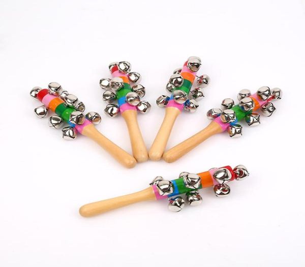 Stick en bois Nouveau style jingle bells arc-en-ciel shake sons sons sonned rattles bébé jouet éducatif 18cm wq561 2023 y27831493