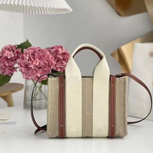 WOODY TOTE BAG Diseñador Totes Bolsos de mujer Bolsos de playa Bolsos de lino Lona Traje de cuero Bolso de compras cruzado Bolsos de hombro de playa informales grandes Monederos 10A Top