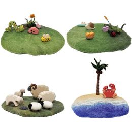 Tapis de jeu en feutre de laine fait à la main, tapis de jeu de plage de prairie, petit monde, jouet inspiré de Montessori Waldorf pour enfants 240321