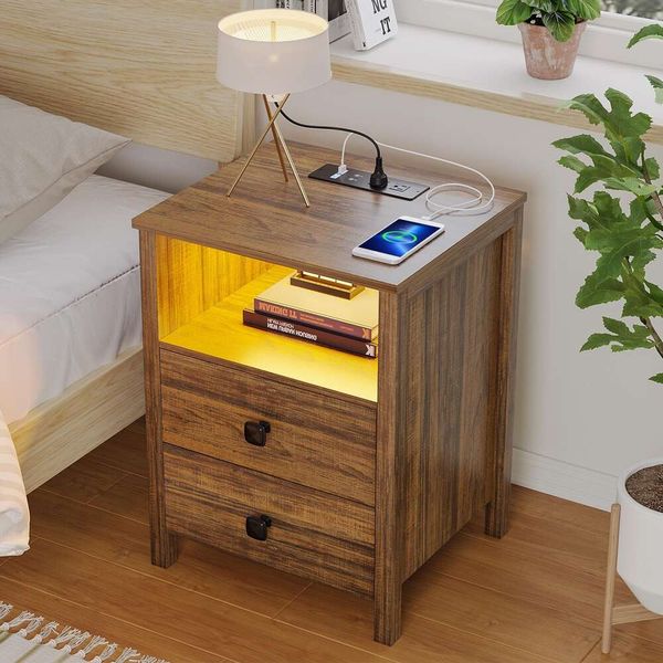 WOOVIVS Table de nuit avec lumières LED, 2 prises USB, table de nuit en bois avec 2 tiroirs, table d'appoint pour chambre/salon/pièce (marron)