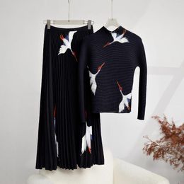 Robes de travail 2 pièces ensembles femmes tenue automne 2024 t-shirt à manches longues jupe costumes oiseaux imprimé extensible minceur Miyake plissé élégant