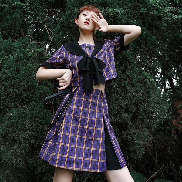 Robes de travail 2023 été 2 pièces ensemble femmes jupe et haut élégant violet Plaid Mini jupes costume vêtements sueur mignon JK Crop hauts t-shirts