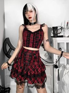Werkjurken 2024 90S Punk Fairy Grunge Camis Sexy V Nek Y2K Aesthetic Lace Tirst Backless Tops Goth High Taille Lolita Mini Skirts 2pcs Sets