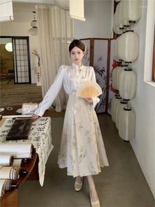 Robes de travail 2024 Style chinois lourd Jacquard or soie cheval masque jupe élégante deux pièces chemise demi-corps