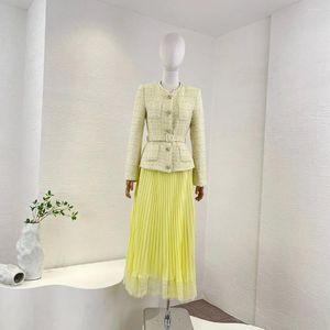 Werkjurken 2024 Hoogwaardige gele vrouwen Mode Kleding Lange mouw Jacket Zakken Pakken Belt en Plees Skok Matching Set