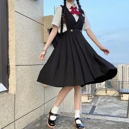 Robes de travail 2024 Japonais Kawaii JK Uniforme Robe à bretelles Noeud papillon Y2K Étudiante Lâche Costume une pièce Style Preppy Vêtements pour femmes