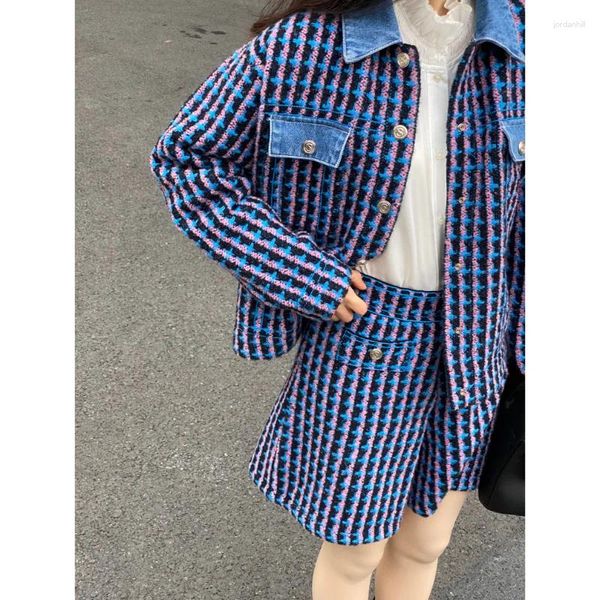 Vestidos de trabajo 2024 Pequeño viento fragante polvo azul Tweed de manga larga cárdigan de punto pantalones cortos conjunto marca S alta calidad envío gratis