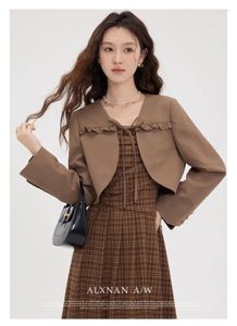 Werkjurken herfst retro ontwerp tweedelige set vrouwen Koreaanse stijl korte jas geruite jurkenjurk vrouwelijk casual slanke 2024