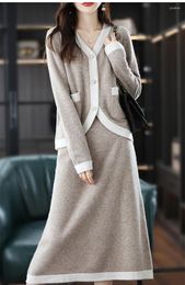 Robes de travail Automne Office Bureau Lady Wool Fashion Casual Loose Brand Femme Femmes Femelles Girls Stretch Stretch Tait Skirt SetS Clets Clothing