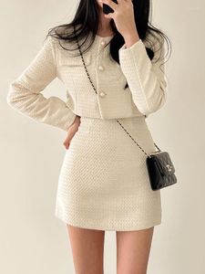 Vestidos de trabajo Otoño Invierno Chaquetas de tweed de un solo pecho Abrigo Cintura alta Mini falda Trajes de lana de dos piezas Elegante traje de oficina de lujo