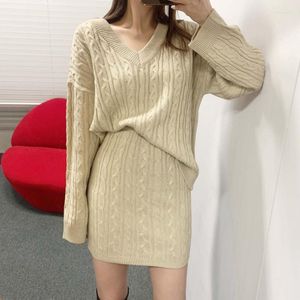 Werkjurken herfst winter twist rok pakken vrouwelijke v-neck losse pullover trui bodycon mini rokken tweedelig sets Koreaanse stijl