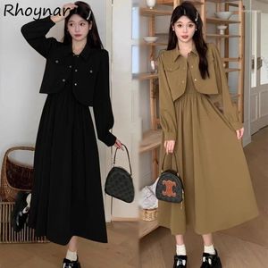 Robes de travail Chic Midi Robe Set Fashion Fashion Solide Simple Leisure Young All-Match Camisole Sans manches manches FROCK LADES CHEPS CHEAUX IS