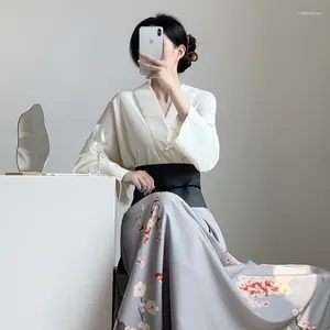 Robes de travail à style chinois Modifié Hanfu Flower imprimé 2 pièces Femme Femme: élégante jupe midi à taille haute blanche à manches longues à manches longues à manches longues