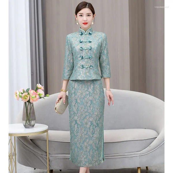 Robes de travail Costume chinois pour femmes 2024 Haut de gamme Mode Jacquard Boucle Rétro Cheongsam Banquet Vêtements Printemps Jupe élégante Ensemble Z457