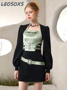 Robes de travail Designer Model Sweet Cool Set Spring Personnalized Dopamine Wear Lantern Sweatshirt Sweatshirt Irréguulaire Femmes