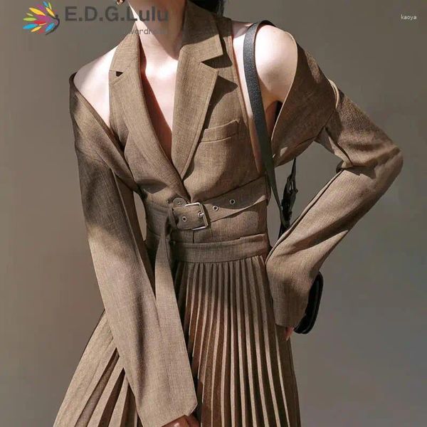 Robes de travail Edglulu Office Vêtements 2024 AUTUME FEMMES LONGES Long Pleas Jirt Costumes Egelants Dames à la mode Elegant 3 Piece Set 0922