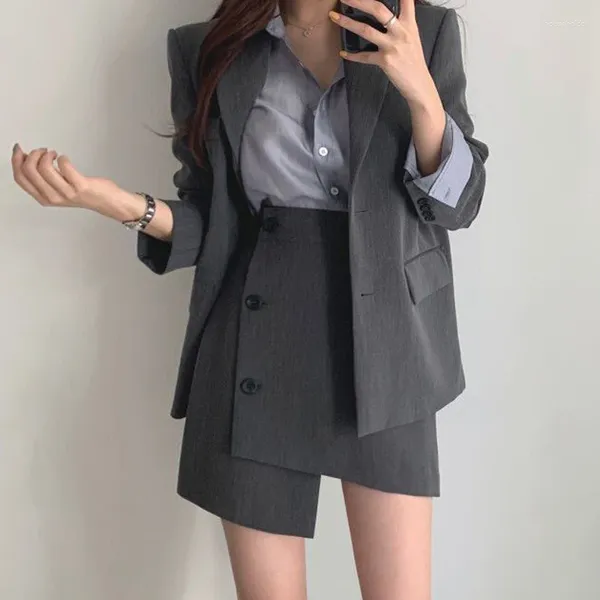 Robes de travail élégantes 2024 Automne 2 pièces Femmes Femme Female Korea Ol Blazers Veste décontractée et Mini Jirts irréguliers Suisses