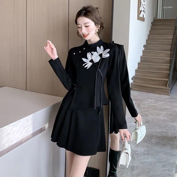 Vestidos de trabajo Elegante negro Y2K Conjunto de vestido de 2 piezas Mujeres Estilo chino Malla Flor Tops Corto Plisado Skrit Trajes de moda Traje retro femenino