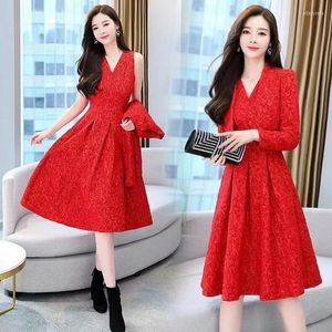 Werkjurken Elegant Jacquard Dress Suite Korean V Neck Geplooid A-Line Tank Matching Cardigan Ensemble Femme 2-Piece Set Women Outfits