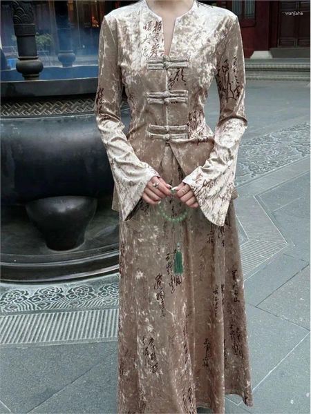 Robes de travail élégantes dames jupe ensemble 2024 printemps femmes style chinois velours à manches longues évasées chemisier jupes élastiques costumes grande taille