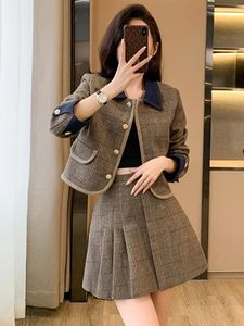 Robes de travail Angleterre Preppy Style Denim Couture Plaid Laine Deux Pièces Ensemble Femmes Tweed Veste Courte Manteau Plissé Mini Jupe Costume