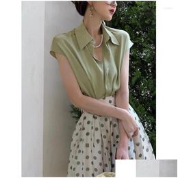 Robes de travail Hepburn French Luxury Shirt Set Womens Summer Soeur Sœur Light Mature Style Amazing Temperament Half Longle Longue Deux D Otkmm