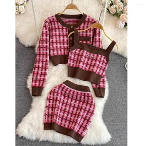 Robes de travail de haute qualité petit parfum tricot trois prix ensemble femmes mode coréenne pull doux 3 pièces ensembles automne hiver jupe décontractée