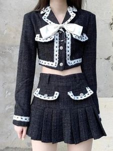 Werkjurken High Street Fashion Tweed Tweedelige set met kleine geur voor dames Strikjasje Plooirok Past Vintage 2 outfits