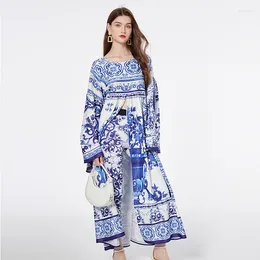 JAMERARY Mode Runway Bloemen Tweedelige Set Dames Vakantie Blauw Wit Porselein Midi-jurksets Lange skinny broekpakken