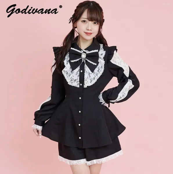 Robes de travail Style japonais Vêtements SC Set Femme Lolita Sweet Long Lace Lace Bow Shirt Robe and Short Two-Piece Girls