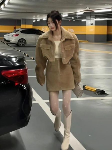 Robes de travail coréen Fashion Design Sense court col rabattu veste sac pour femmes fesses demi-corps jupe tempérament deux pièces ensemble