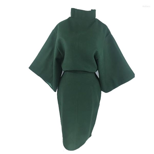 Robes de travail Peut-être U Femmes Vert Solide Sweat-shirt Longueur genou Jupe Zipper Crayon 2 Deux pièces Ensemble élégant hiver col roulé T0069