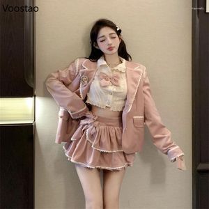 Werkjurken Roze Kawaii Lolita 3-delige set Dames Strik Zoete jas Leuke blouse Kanten minirok Dames Preppy stijl Koreaanse modeontwerper