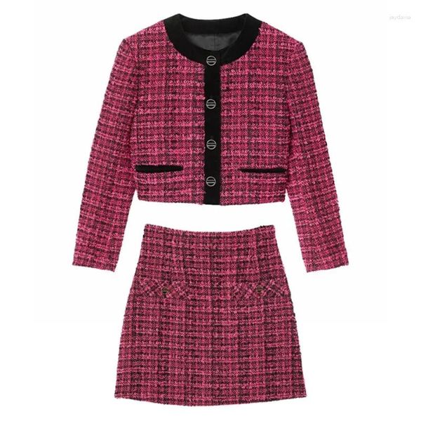 Robes de travail Sable 0 Cordillas Plaid Col rond Manteau court Rose Rouge Check A Line Wrap Hip Trois-quarts Jupe Ensembles pour femmes 2 pièces