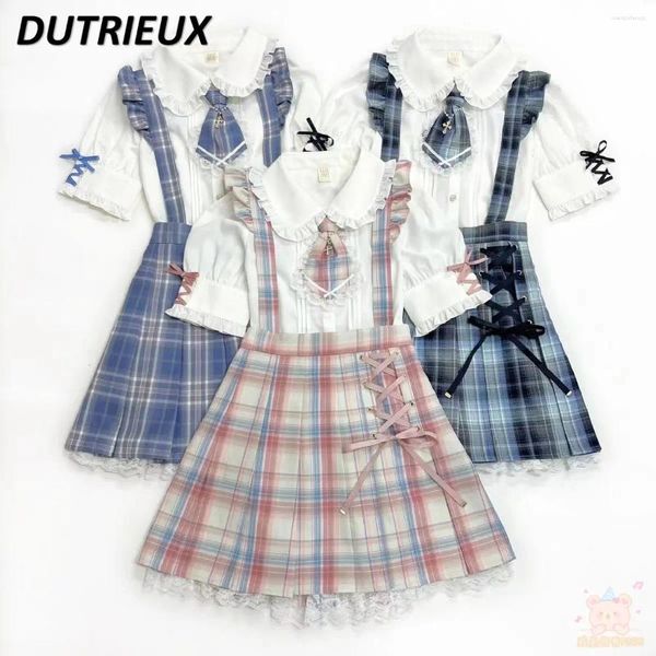 Vestidos de trabajo SC Bow Plaid Uniforme JK Camisa Estilo japonés Falda de tirantes Estudiante Verano 2023 Rojita Lolita Conjunto corto