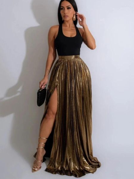 Vestidos de trabajo Conjunto de dos piezas sexy Traje de mujer Moda Streetwear Camiseta sin mangas y lado alto Dividido Plisado Dorado Maxi Falda Traje Cumpleaños