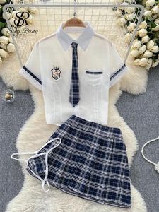 Werkjurken SINGREINY Preppy stijl Pure sexy pakken Vrouwen Porno Top Geruite Minirok Thongs Mode Koreaanse Cosplay Erotische driedelige sets