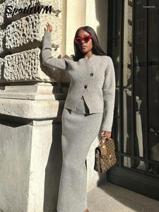 Werkjurken Soild Sweater Set Elegant gebreide pak Dames Autumn Winter 2 -delige Tops Slim Midi Rok Office Streetwear
