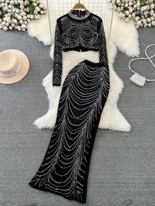 Robes de travail Spring Summer Femmes Sexy Diamonds 2pcs Set Elegant Stand Collar Zipper Tops High Waist Mermaid