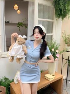 Robes de travail sweet girl costume féminin d'été bleu court t-shirt à col à manches en V