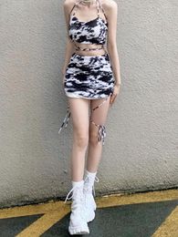 Vestidos de trabajo Conjunto de dos piezas Tie Dye Streetwear Sexy Halter Sin espalda Tank Tops Mujeres Y2K Estética Vendaje Faldas cortas Moda Harajuku Traje