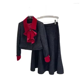 Robes de travail Velvet Coat Ablèpe à jupe courte du genou Couleur unie à mi-longueur Design chaud et confortable 2024 automne / hiver
