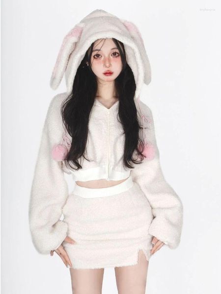 Vestidos de trabajo blanco Lolita Kawaii conjunto de dos piezas mujeres mullido Casual estilo coreano lindo falda traje con capucha Top dulce Mini 2024 Chic