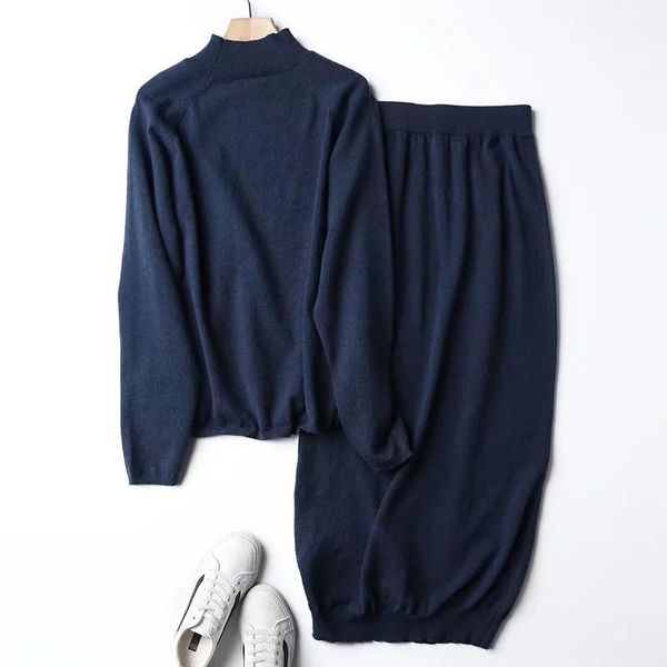 Vestidos de trabajo Estilo marchito de Inglaterra Moda Color azul marino Sólido Suéteres simples Mujeres Tops y faldas Midi de punto elástico Conjuntos de dos piezas