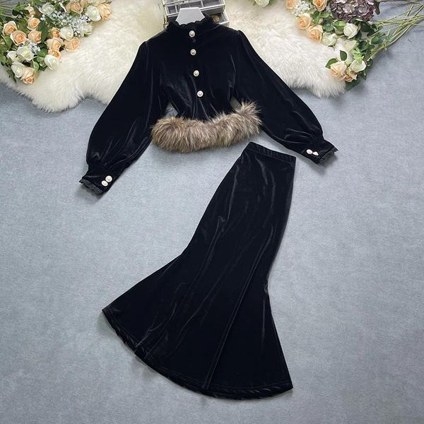Robes de travail Femmes Black Bid deux pièces Spring Automne Cold debout Perle Perle Bouton Mabinet Jupe en queue de poisson