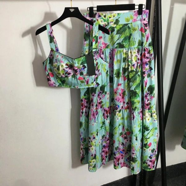 Vestidos de trabajo para mujer, estampado Floral, supercorto, con cuello en V, sujetador, falda de cintura alta, traje de calle, Sexy, Foral, conjunto de faldas de 2 piezas