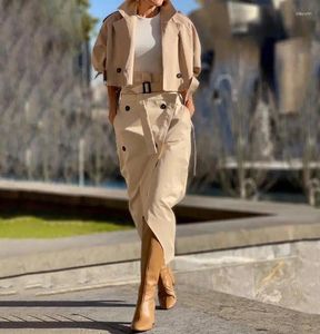 Werk jurken Damesrok Sets 2024 Trendy Street Fashion Casual Plain Short Top en Pocket Button Design, ongeacht losse lange set
