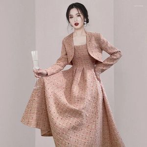 Werkjurken Dames Tweed-jurkset 2023 Herfst en winter Bijgesneden jas Lange luxe elegante Koreaanse roze 2-delig