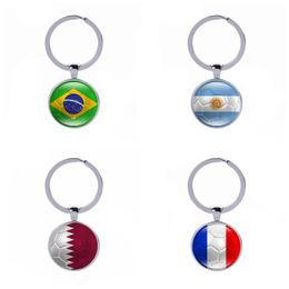 Keychains de football Soccer Key Rings Country Flags Sport Fans Souvenir Car Honder Holder Sac Accessoires Cortes de cl￩s 32 ￉quipes en gros